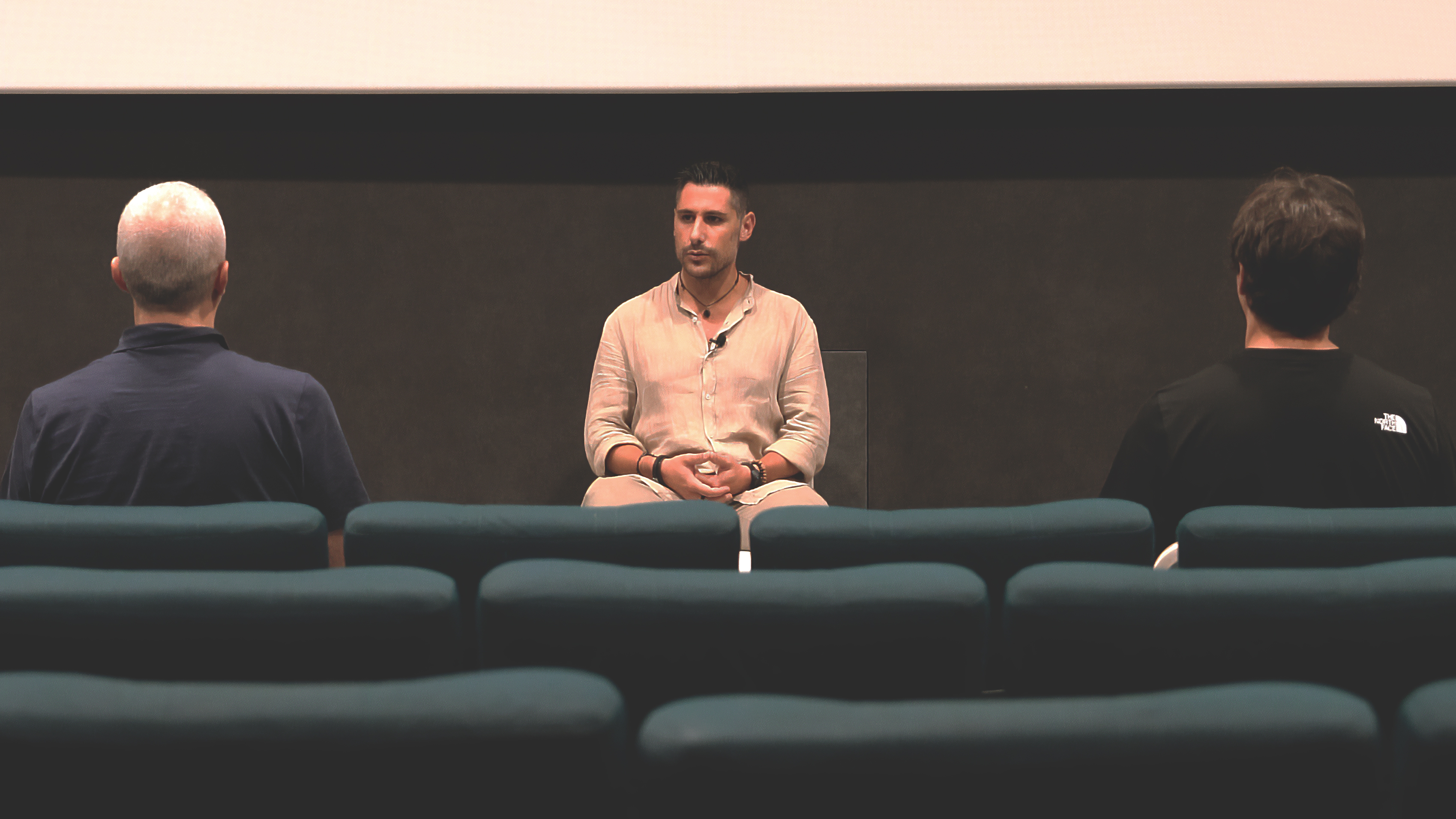 Ritorna a Te Stessa/o: Pratica della Meditazione Profonda